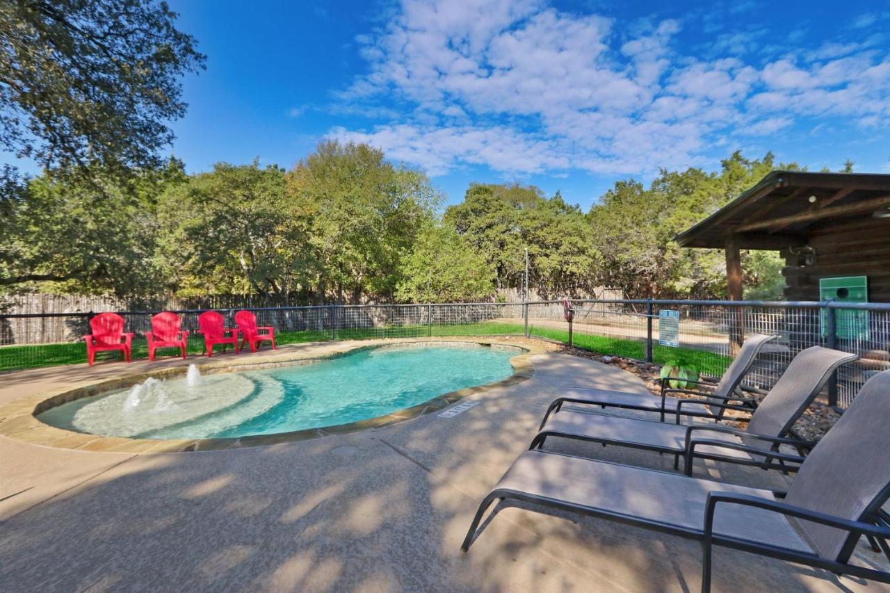Wimberley Log Cabins Resort And Suites- Unit 6 المظهر الخارجي الصورة